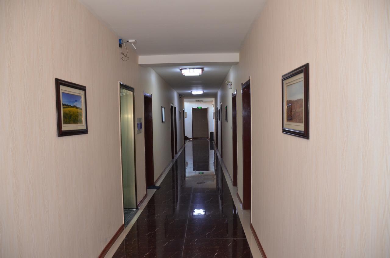 The Silk Road Travelers Hostel Zhangye Buitenkant foto